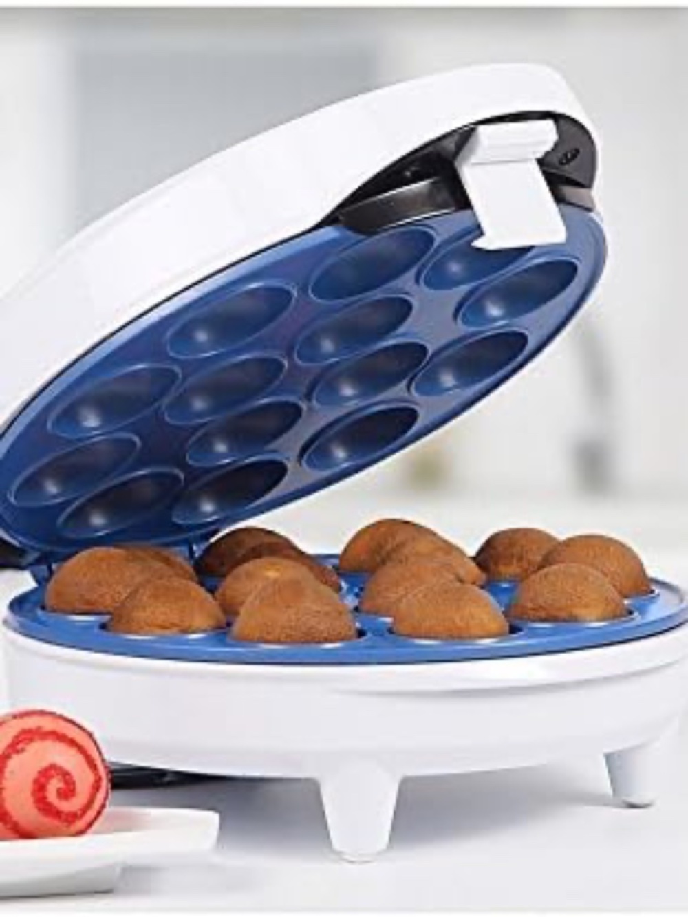 New Open Box Holstein Housewares 14 Count Cake Pop Maker with NonStick Plates